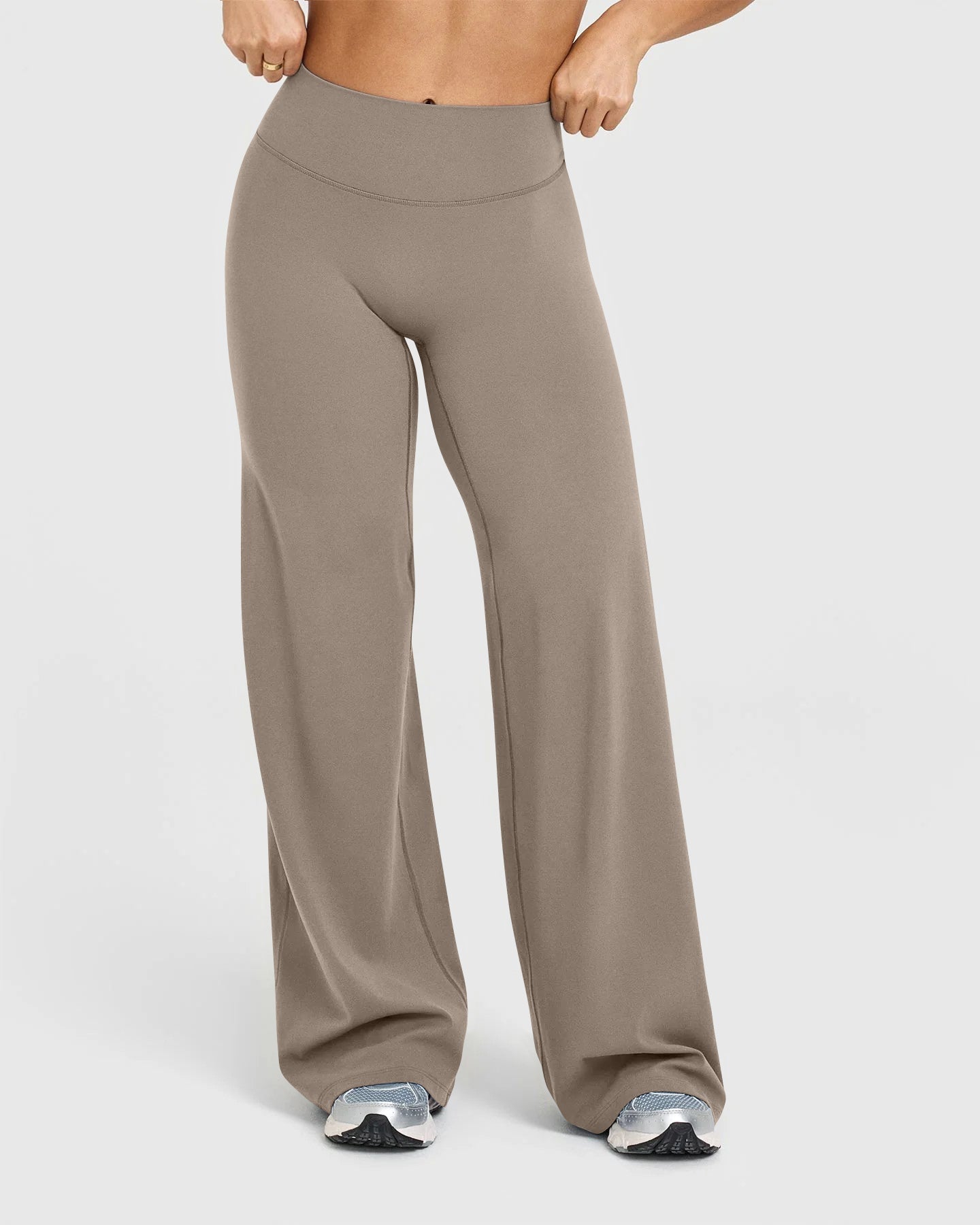 Aveline Pants – High-Waisted Comfort & Style